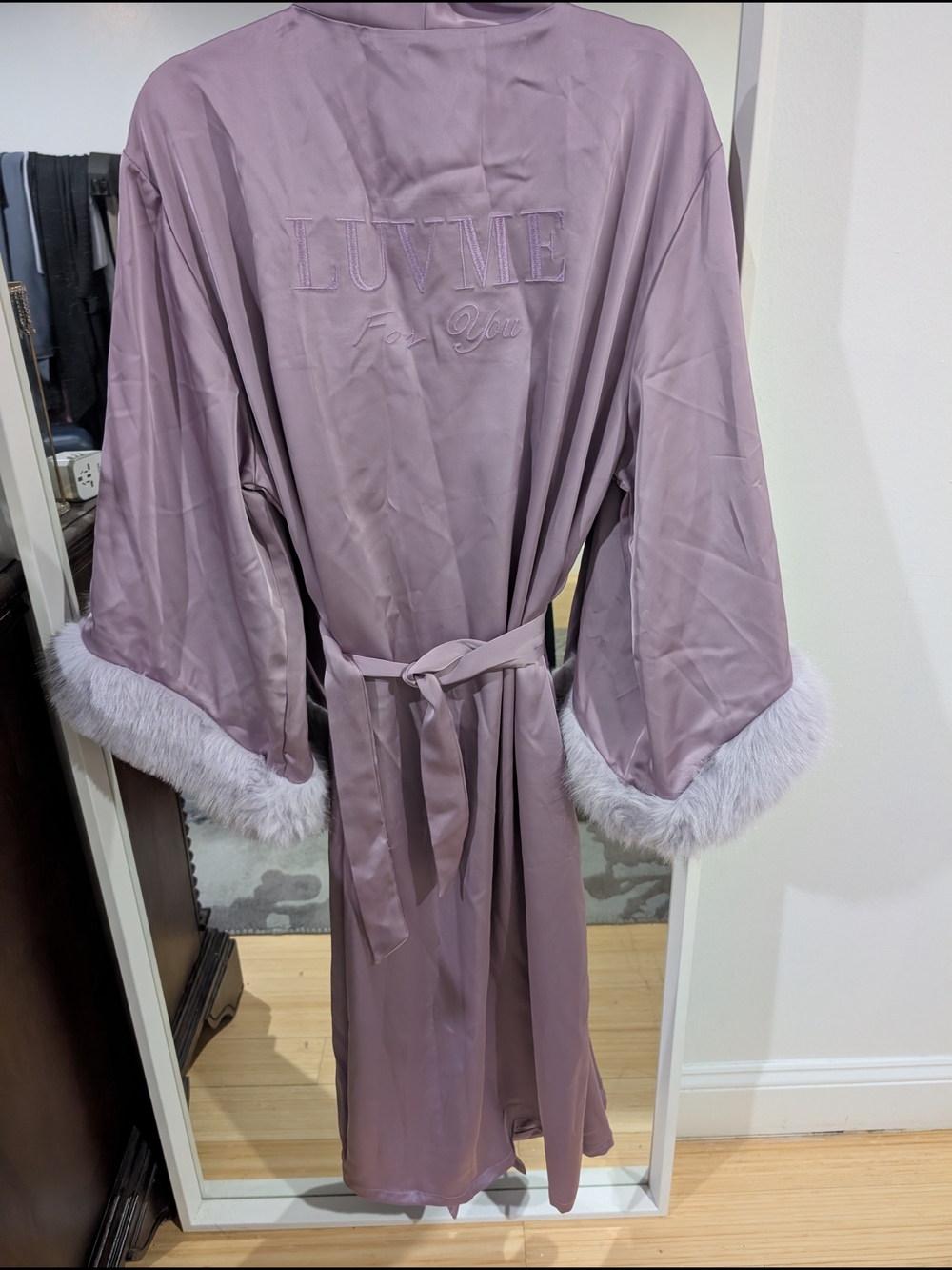 Satin Robe with Faux-Fur Trim - Lilac